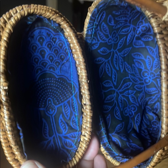 Trapeze Rattan Handbag - Picture 3 of 8